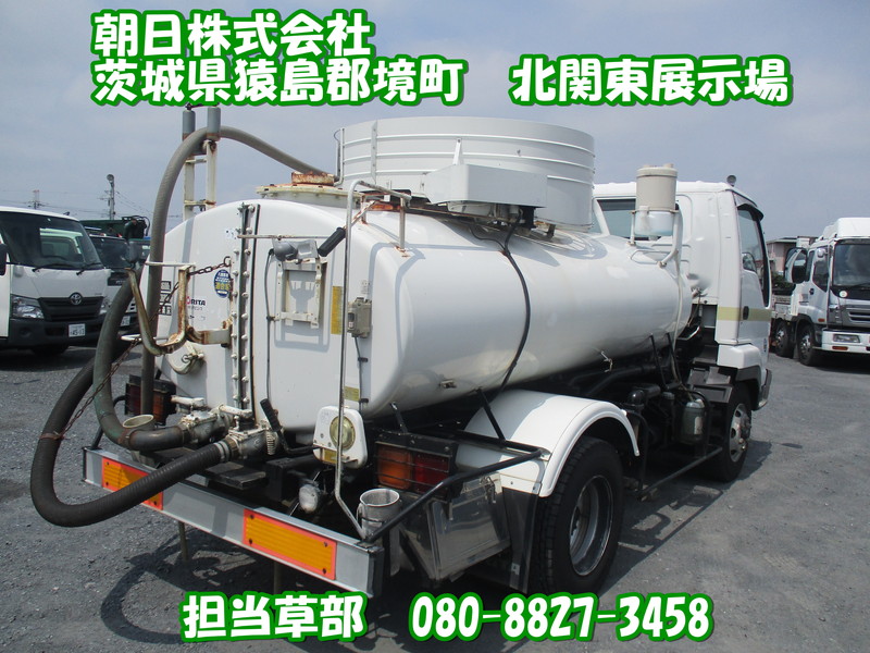 アリイ製のぶりっ子トラッカー うんちんぐカー（バキュームカー